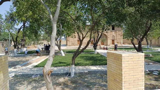 Ishratxonada qisman taʼmirlash va hashar ishlari, 1